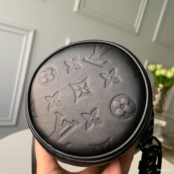 Cheap CHALK LOUIS NANO BAG VUITTON 0708